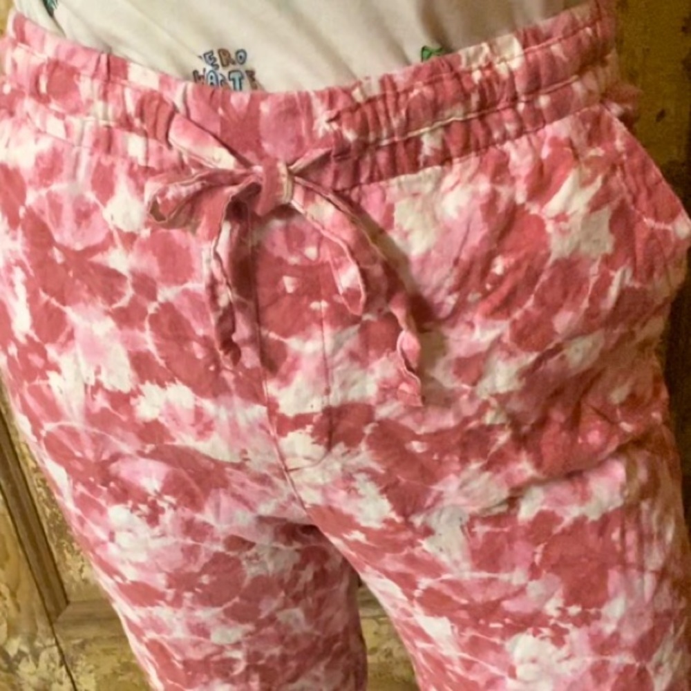 Old Navy High-Waisted Tie-Dyed Linen-Blend Wide-Leg Pants - Picture 4 of 9